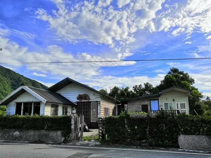 Taroko Railway Authentic B&B Xiulin Bagian luar foto